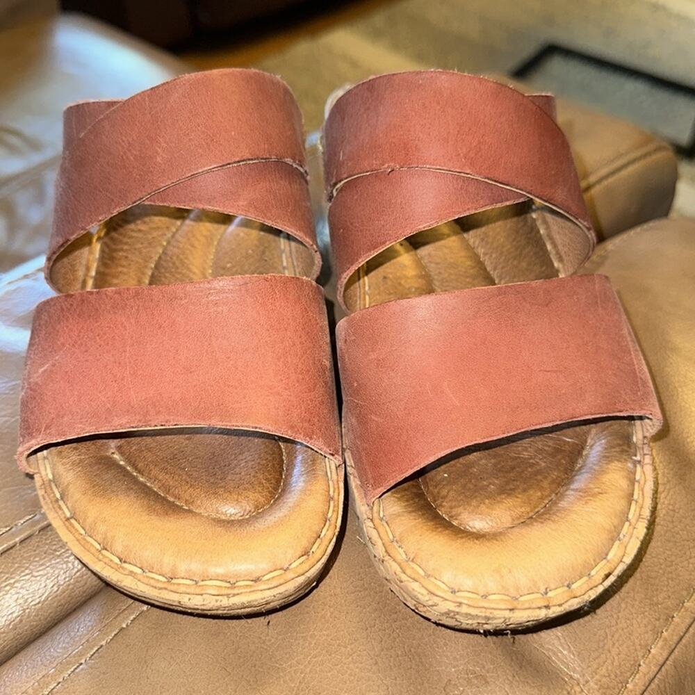 Born Luna slip on wedge sandal size 8
